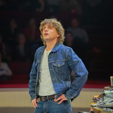 Alex Lutz – Sexe, Grog & Rocking Chair